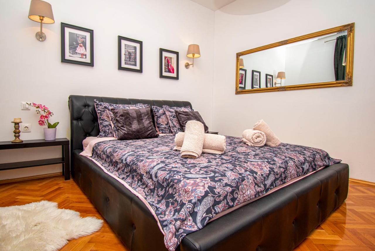 Nina Colosseum Apartment Pula Ngoại thất bức ảnh